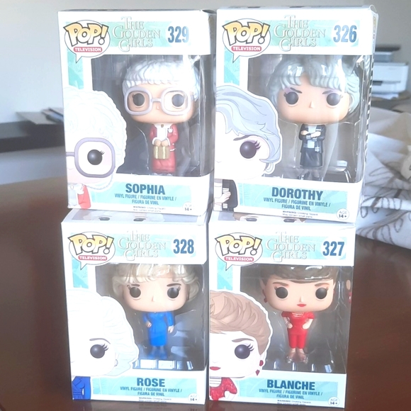 FUNKO Golden Girl Figures (4)
